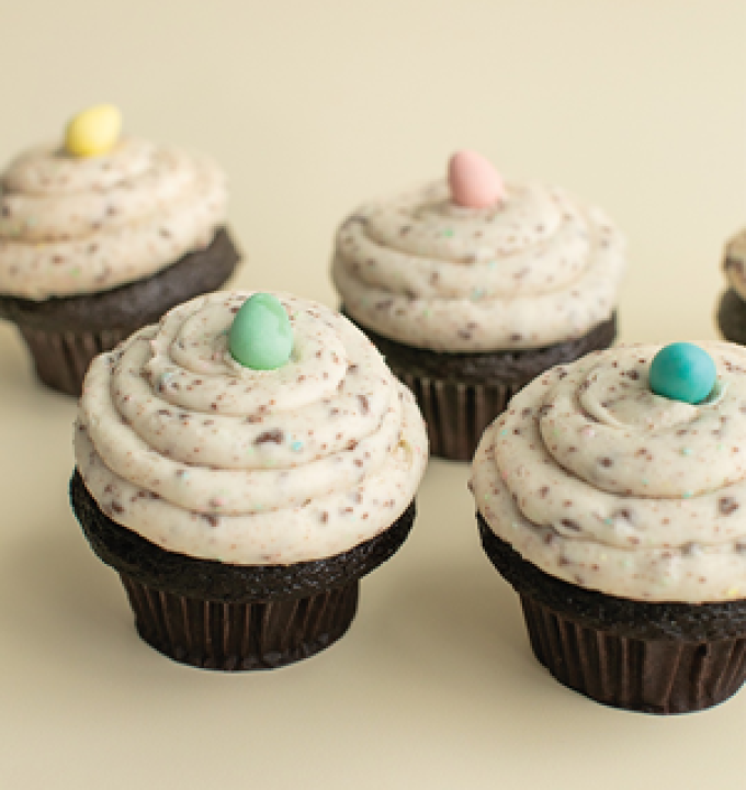 Crave Cupcakes and Cookies